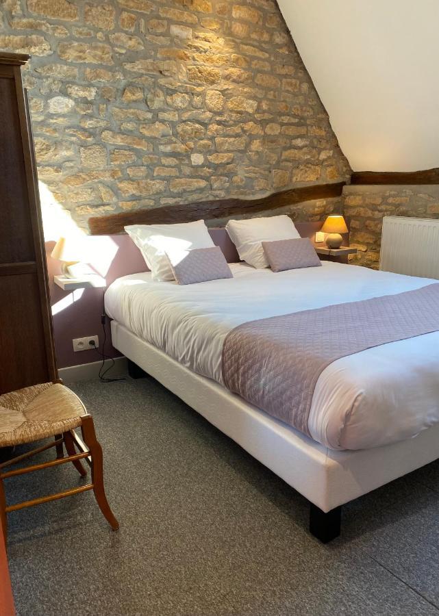 Hostellerie Du Chateau Chateauneuf (Burgundy)