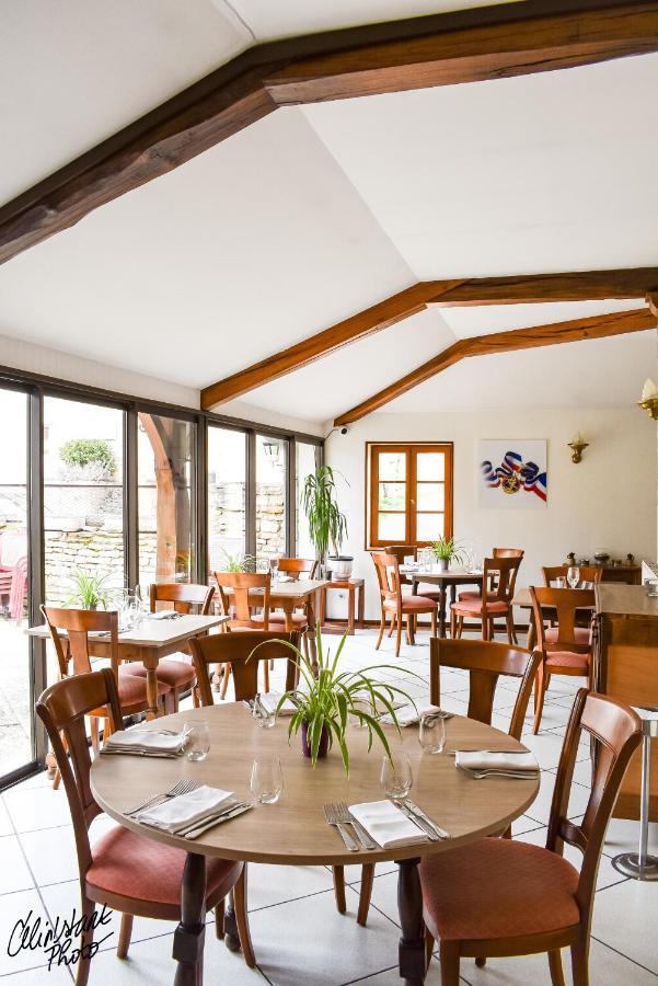 Hostellerie Du Chateau 2* Chateauneuf (Burgundy)